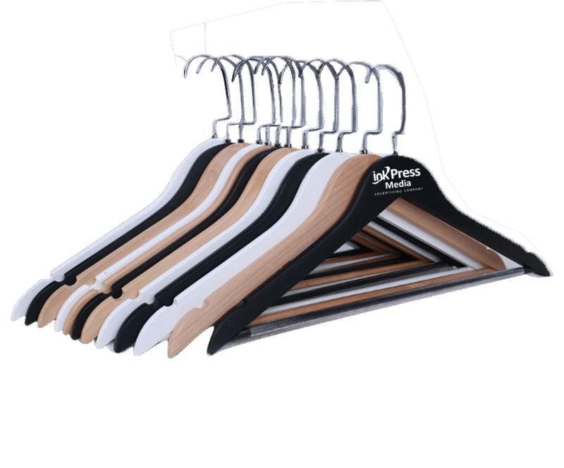 Standard hanger Hanger with clips (for pants/skirts) Notched shoulders (for dresses/tops)